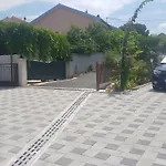 Kovacic *