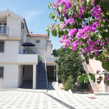 Kovacic Apartment *