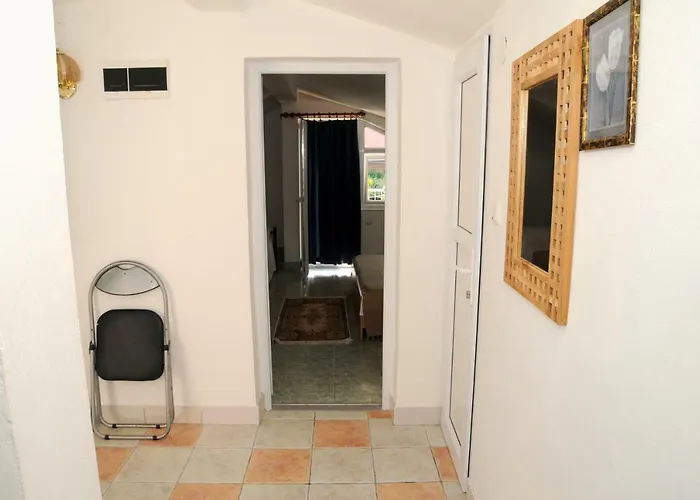 Kovacic Lägenhet Murter