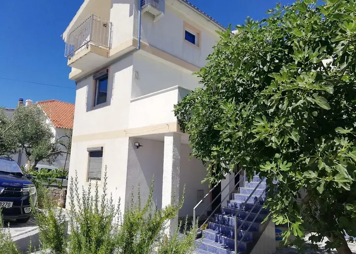 Kovacic Lägenhet Murter