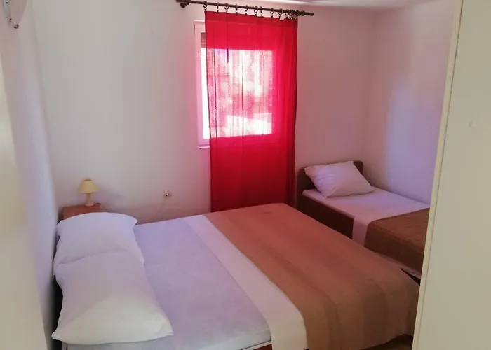 Kovacic Lägenhet Murter