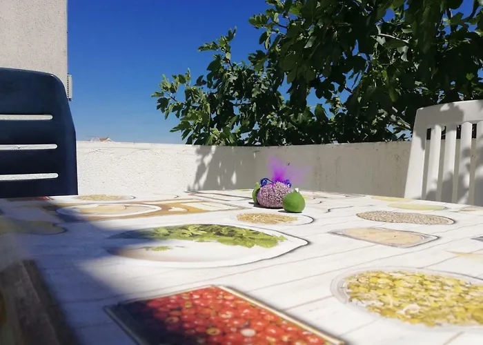 Kovacic Lägenhet Murter